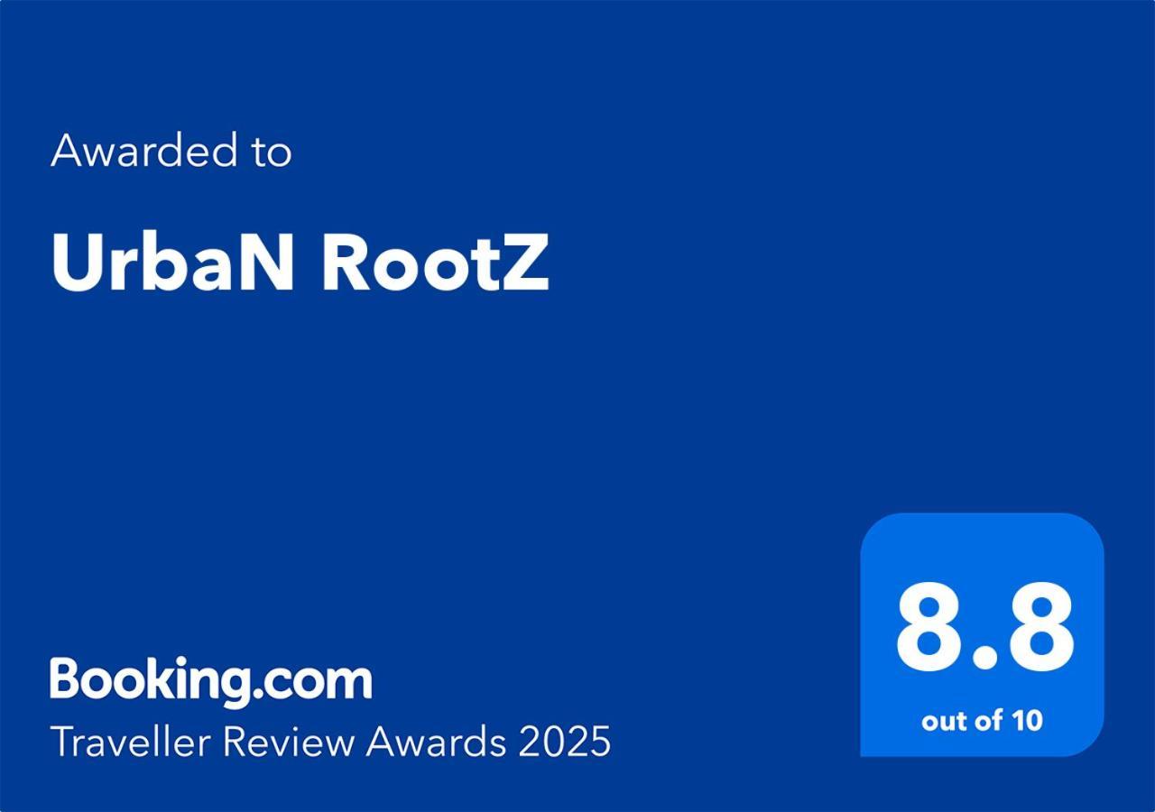 מלון אבוג'ה Urban Rootz מראה חיצוני תמונה
